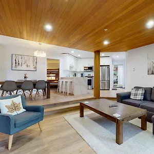  Apartment Ironwoods On Blueberry Hill By Blackcomb Vacation